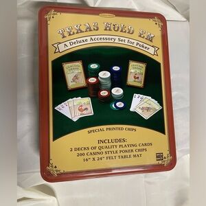 Texas Hold 'Em Deluxe Poker Accessory Set - Red, Yellow, Green